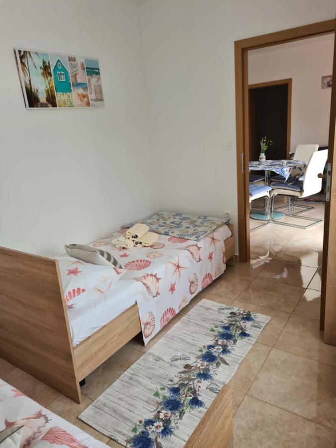 Apartman Luka 반졸레 외부 사진